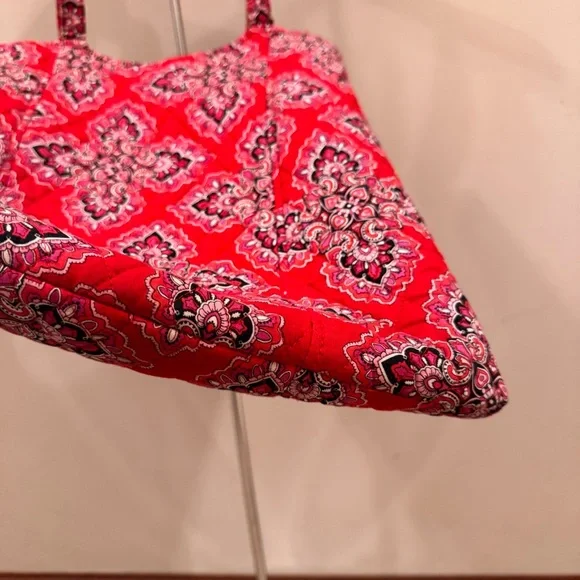 Rare Vera Bradley Tote Bag Retired Frankly Scarlet Red Black Paisley Pattern - Picture 6 of 9
